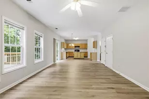 5507 Walnut Ln, Lithonia, GA 30038 - Photo 17