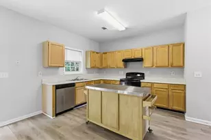 5507 Walnut Ln, Lithonia, GA 30038 - Photo 9