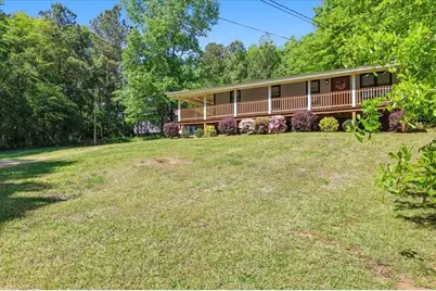 105 Lake Street, Jefferson, GA 30549 - Photo 3