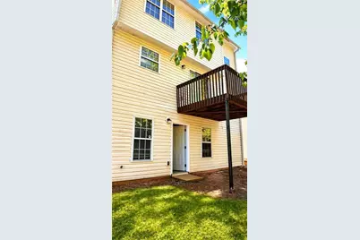 429 Village Bluff Drive, Lawrenceville, GA 30046 - Photo 9