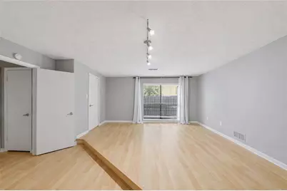 375 Creekside Court, Roswell, GA 30076 - Photo 33