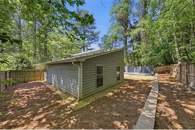 375 Creekside Court, Roswell, GA 30076 - Photo 43