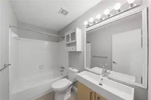 375 Creekside Ct, Roswell, GA 30076 - Photo 27