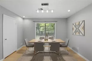375 Creekside Ct, Roswell, GA 30076 - Photo 3