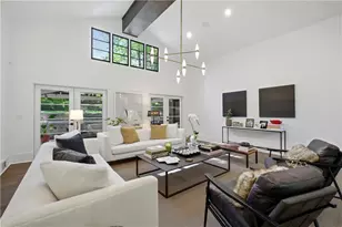 538 Spring Valley Rd NW, Atlanta, GA 30318 - Photo 9