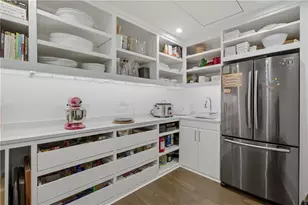 538 Spring Valley Rd NW, Atlanta, GA 30318 - Photo 21