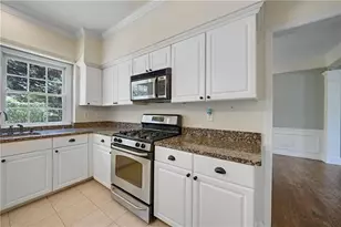340 Stedford Ln, Johns Creek, GA 30097 - Photo 11