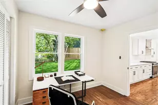 2452 King Arthur Circle, Atlanta, GA 30345 - Photo 9