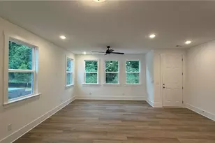 1613 Worley Wy NW, Atlanta, GA 30318 - Photo 5