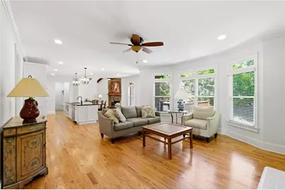 4852 Valley View Court, Atlanta, GA 30338 - Photo 9