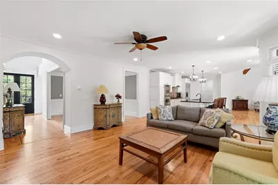 4852 Valley View Court, Atlanta, GA 30338 - Photo 7