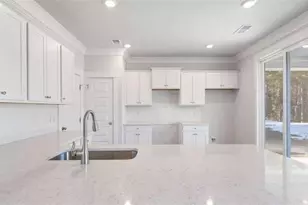 5474 Cypress Circle, South Fulton, GA 30349 - Photo 9