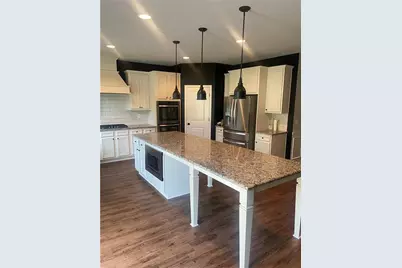 7931 Nolan Trail, Snellville, GA 30039 - Photo 3