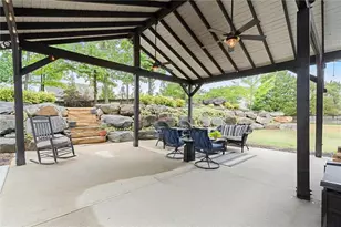2298 Wickingham Dr NE, Marietta, GA 30066 - Photo 17