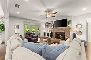 1247 Sterling Lake Dr, Jefferson, GA 30549 - Photo 19