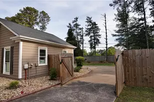 3662 Bowbridge Ln, Snellville, GA 30039 - Photo 65