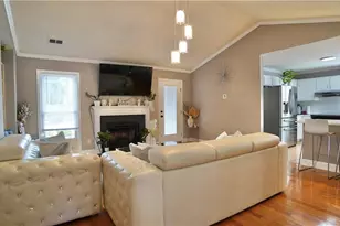 3662 Bowbridge Ln, Snellville, GA 30039 - Photo 17