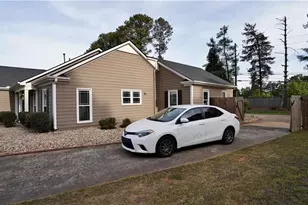 3662 Bowbridge Ln, Snellville, GA 30039 - Photo 7
