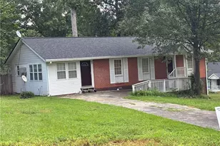 5055 Crowe Dr, Smyrna, GA 30082 - Photo 1