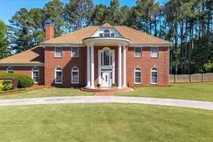 130 Victoria Dr, Fayetteville, GA 30214 - Photo 1