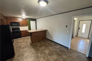 1130 Buckhurst Dr, Atlanta, GA 30349 - Photo 5