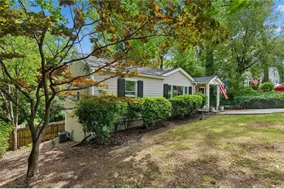 1881 Woodland Hills Avenue NW, Atlanta, GA 30318 - Photo 27