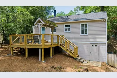1881 Woodland Hills Avenue NW, Atlanta, GA 30318 - Photo 23