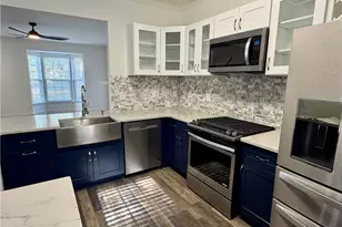 10900 Wittenridge Dr, Alpharetta, GA 30022 - Photo 3