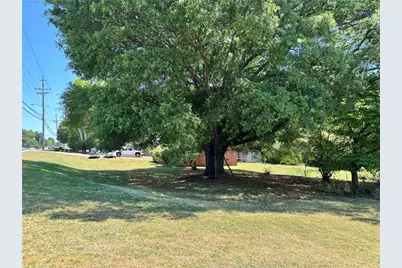 2788 Cruse Road, Lawrenceville, GA 30044 - Photo 3