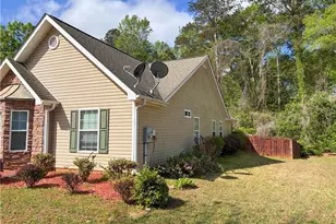 317 Peachtree Cir, Hampton, GA 30228 - Photo 3