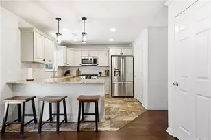 4489 Coventry Way NE, Roswell, GA 30075 - Photo 9