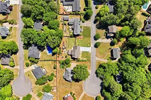 4489 Coventry Way NE, Roswell, GA 30075 - Photo 49