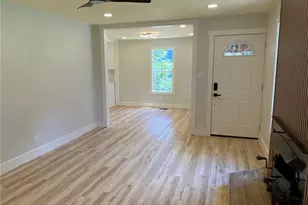2039 Gober Ave SE, Smyrna, GA 30080 - Photo 15