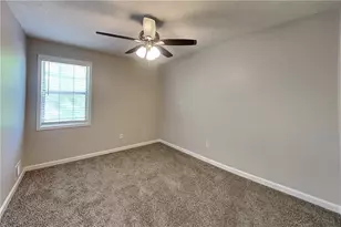 2263 Turtle Club Dr NE, Marietta, GA 30066 - Photo 13