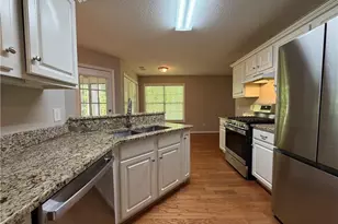 7080 Shady Oak Ln, Cumming, GA 30040 - Photo 5