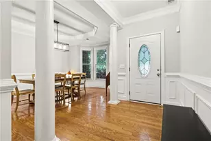 12552 Waterside Dr, Alpharetta, GA 30004 - Photo 3