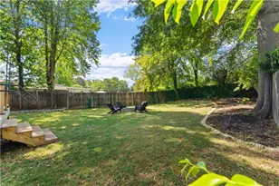 702 Burbank Dr, Smyrna, GA 30080 - Photo 23