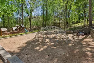 4040 Riverlook Pkwy SE, Marietta, GA 30067 - Photo 27