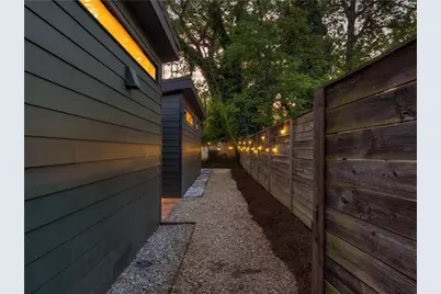 671 Clover St. SW, Atlanta, GA 30310 - Photo 39