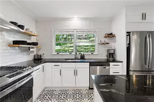 6748 Brandon Mill Rd, Sandy Springs, GA 30328 - Photo 17