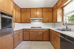 2989 Beechwood Dr, Lithia Springs, GA 30122 - Photo 5