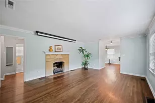 2654 Elsinore St, Atlanta, GA 30344 - Photo 9