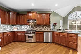 711 Ashley Wilkes Way, Loganville, GA 30052 - Photo 17