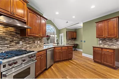 711 Ashley Wilkes Way, Loganville, GA 30052 - Photo 19