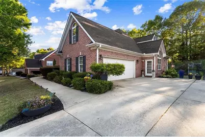 711 Ashley Wilkes Way, Loganville, GA 30052 - Photo 3