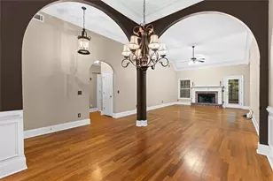 711 Ashley Wilkes Way, Loganville, GA 30052 - Photo 9