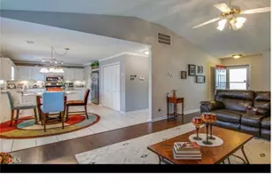 7216 New Dale Rd, Rex, GA 30273 - Photo 5