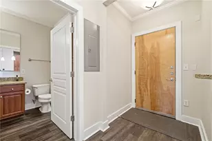 799 Hammond Dr, Atlanta, GA 30328 - Photo 3