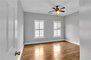 1085 Castle Pointe Ln, Grayson, GA 30017 - Photo 17