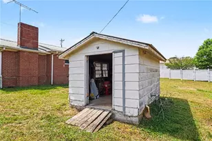 1472 E 166 Hwy, Bowdon, GA 30108 - Photo 17